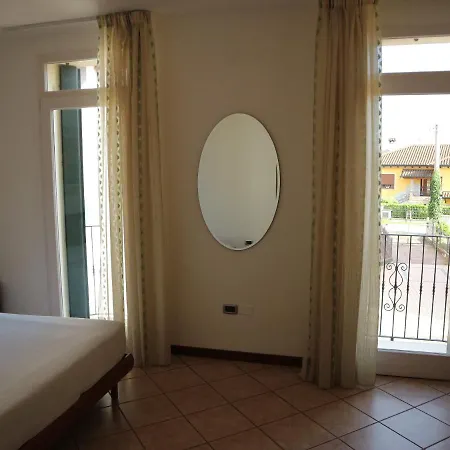 Primula House 3*